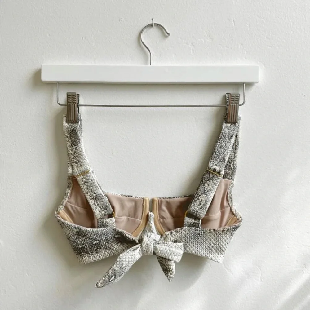 Snake-Print Underwire Bikini Top - Picture 2 of 5